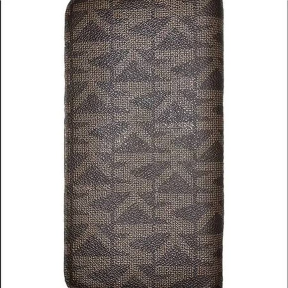 Michael Kors Zip Around Wallet with Signature Hanging Gold Lock Charm VHTF - Picture 2 of 3